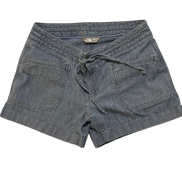 North Face Women’s Chambray Shorts 8 outdoor hiking Gorpcore - Picture 4 of 11